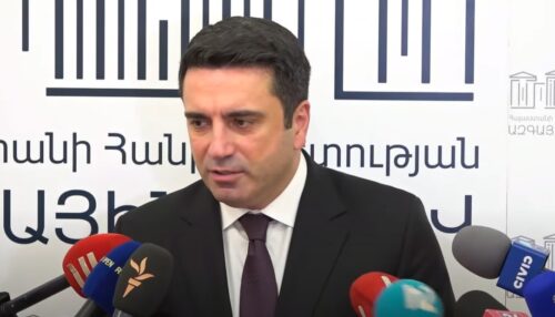 Коммунистическая партия — наш главный конкурент: брифинг Алена Симоняна по пунктам