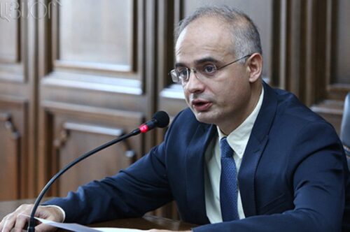 Пагубная для нации катастрофа, опубликуй мирный план Минской группы, и дебаты состоятся: Зурабян Пашиняну