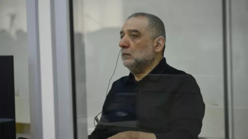 В Баку состоялось очередное заседание сфабрикованного суда над Рубеном Варданяном