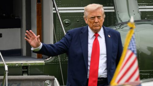 Трамп отправляет войска в Портленд