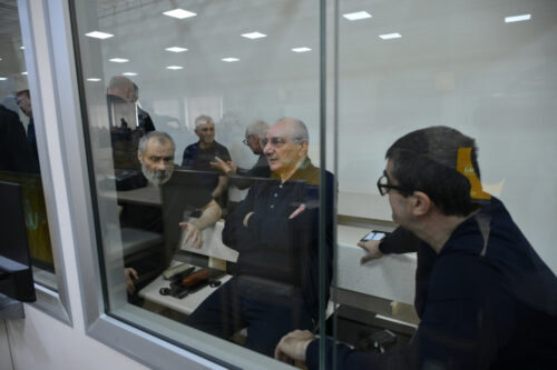 Բաքվի դատարանում Քառօրյա պատերազմի վերաբերյալ ցուցմունքներ են հնչել