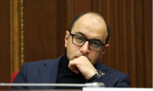 Мамиджанян: Члены РПА встретились с Артуром Ванецяном, Вазгеном Манукяном и Раффи Ованнисяном в связи с проектом вотума недоверия премьер-министру