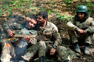 Հաղթանակի սպասումով՝ դեպի պարտություն. 44-օրյան՝ ֆոտոշարքով