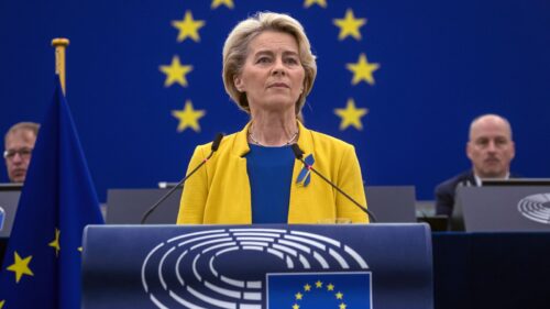 Две фракции в Европарламенте планируют инициировать новое голосование о недоверии фон дер Ляйен