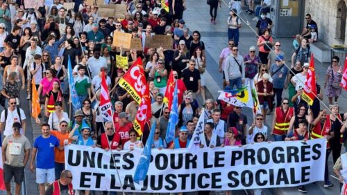 Более 500 000 человек приняли участие в антиправительственных протестах во Франции