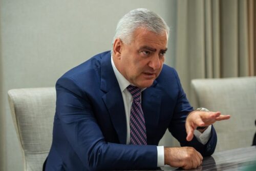 Сделаем по-своему: Самвел Карапетян отправил новое сообщение из изолятора СНБ
