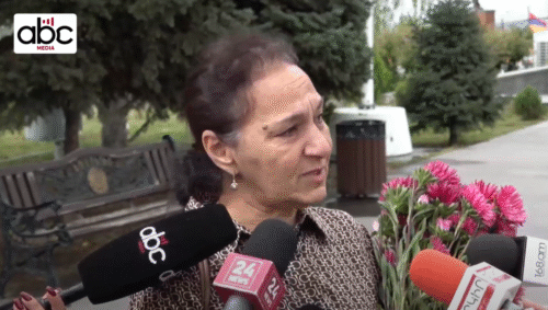 Մենք դժոխքով ենք անցել, բայց եթե վաղն էլ ասեն՝ վերադառնում ենք, բոբիկ կգնամ․ արցախցի կին