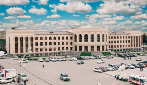 Կոռուպցիայի կանխարգելման հանձնաժողովը պահանջել է սահմանափակել Գյումրու փոխքաղաքապետի պարտականությունները