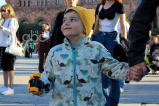 Autumn colors fill Yerevan’s sky (Photos)