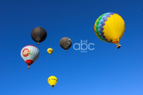 Autumn colors fill Yerevan’s sky (Photos)
