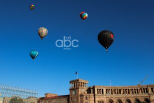 Autumn colors fill Yerevan’s sky (Photos)