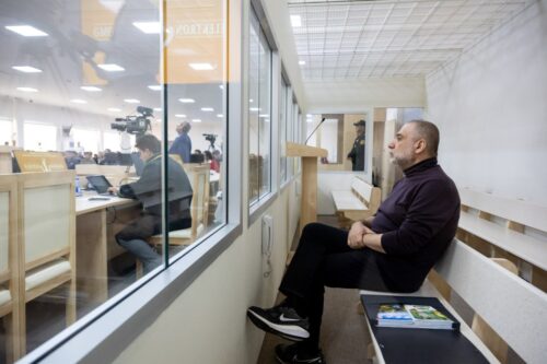 Рубен Варданян передал письмо из Баку