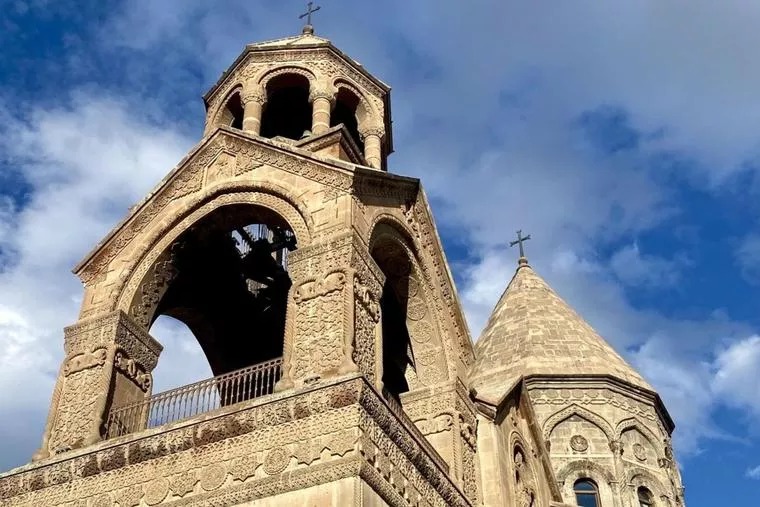 Հայաստանը՝ խաչմերուկին. Եկեղեցի-պետություն պառակտումը փորձության է ենթարկում ազգի ապագան․ National Catholic Register Հայաստանը՝ խաչմերուկին. Եկեղեցի-պետություն պառակտումը փորձության է ենթարկում ազգի ապագան․ National Catholic Register