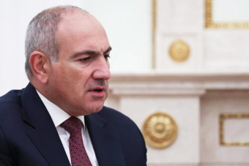 Пашинян стремится дискредитировать своих оппонентов: освещение кампании против Церкви в международных СМИ