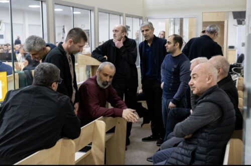 Абрамян: Во время инсценированного судебного процесса в Баку происходят примечательные события