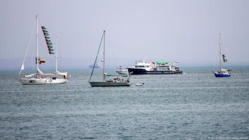 Израильская армия не допустила гуманитарную флотилию к побережью Газы