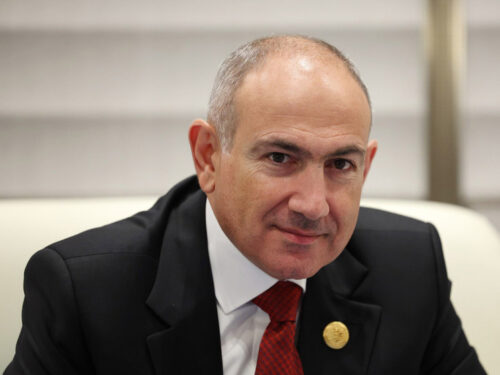 Pashinyan takes revenge on Armenian Church for his fears, says Moskovsky Komsomolets