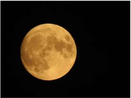 Жители Земли смогут наблюдать суперлуние 7 октября