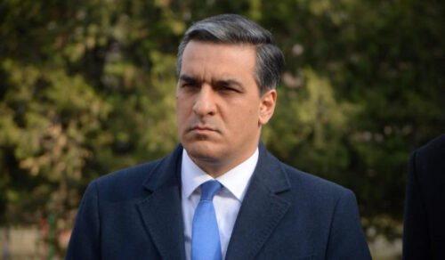 Քաղաքական հայտ եմ ներկայացնում՝ ի պաշտպանություն Հայաստանի Հանրապետության և հայ ժողովրդի․ Արման Թաթոյան