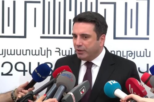 Շարունակելու ենք տարբեր «ամրագոտիներ» գցել ՀՀ անվտանգության համար. Ալեն Սիմոնյանի ճեպազրույցը` կետերով