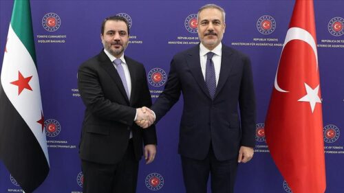 Turkey’s foreign minister meets with Syrian counterpart