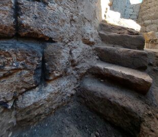 В ходе раскопок в Амберде обнаружены новые слои (фото)