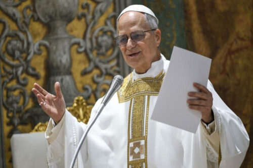 Pope Leo XIV arrives in Turkey