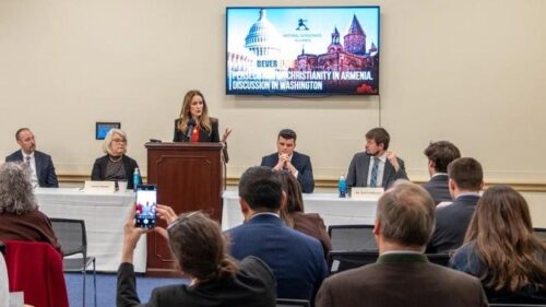 В Армении формируется авторитаризм: кампания Пашиняна против церкви также угрожает партнёрству с США: международные эксперты