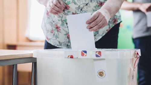 Diagnosis remains the same: Armenian opposition lacks clear message or alternatives, Izvestia writes