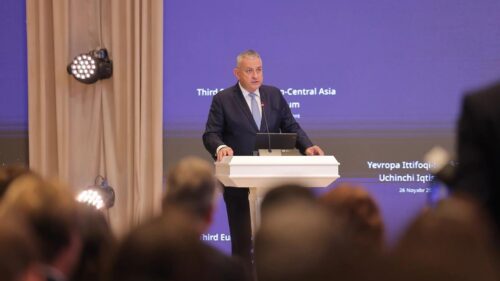 Комиссар ЕС: Зангезурский коридор может дополнить существующие транспортные связи, если будет развиваться в духе прозрачности и сотрудничества