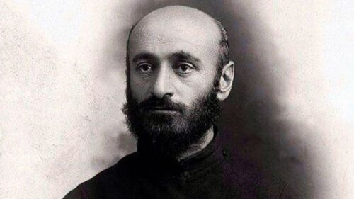 Армянская Церковь обсуждает вопрос канонизации Комитаса