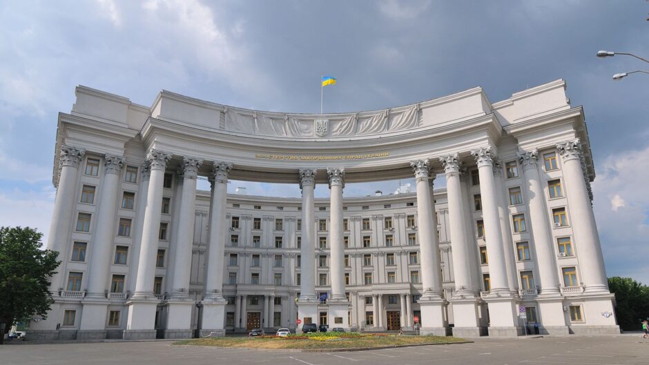 Ուկրաինայի ԱԳՆ-ն հայտնել է ՌԴ-ի հետ խաղաղության բանակցությունների դադարեցման մասին