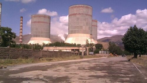 Եթե պարտքը չլիներ, գործարանը սնանկ չէր ճանաչվի․ «Հրազդան ցեմենտի» աշխատակիցներն ակցիա են անում