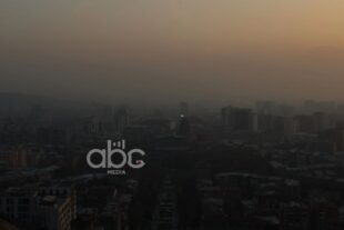 Загрязнённый воздух Еревана на фоне красивого заката: фоторепортаж