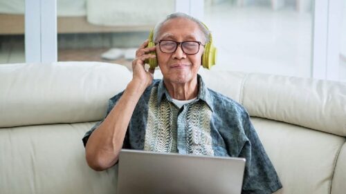 Listening to music may reduce risk of dementia