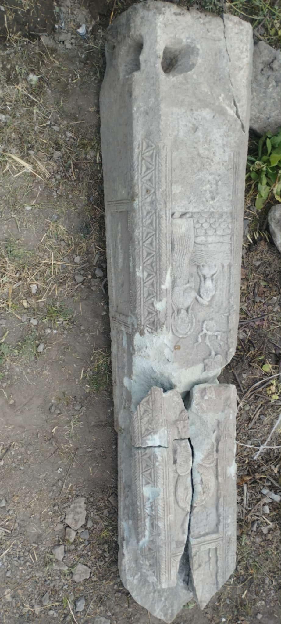 Լեռնահովիտում խողովակները փոխելու ժամանակ վաղ միջնադարյան բացառիկ կոթող է հայտնաբերվել (լուսանկարներ)