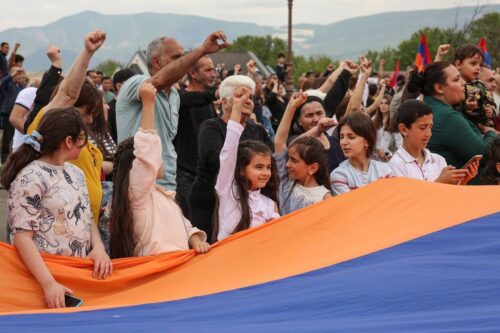 The California Courier: Избирательная мораль: Геноцид армян Арцаха доказал, что политические интересы и религиозная солидарность превыше человеческой жизни