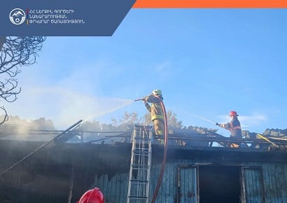 Վանաձորում բնակելի տնակներ են այրվել