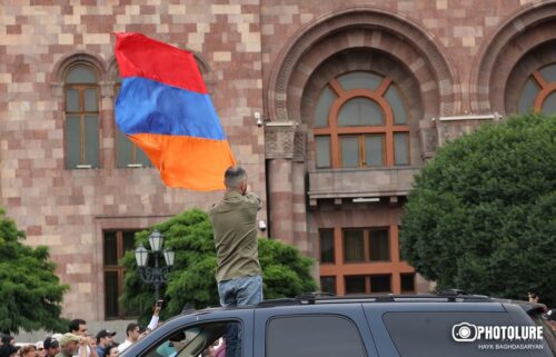 Stratfor: Правительство Армении сталкивается со снижением общественной поддержки и раздробленной оппозицией в преддверии выборов 2026 года