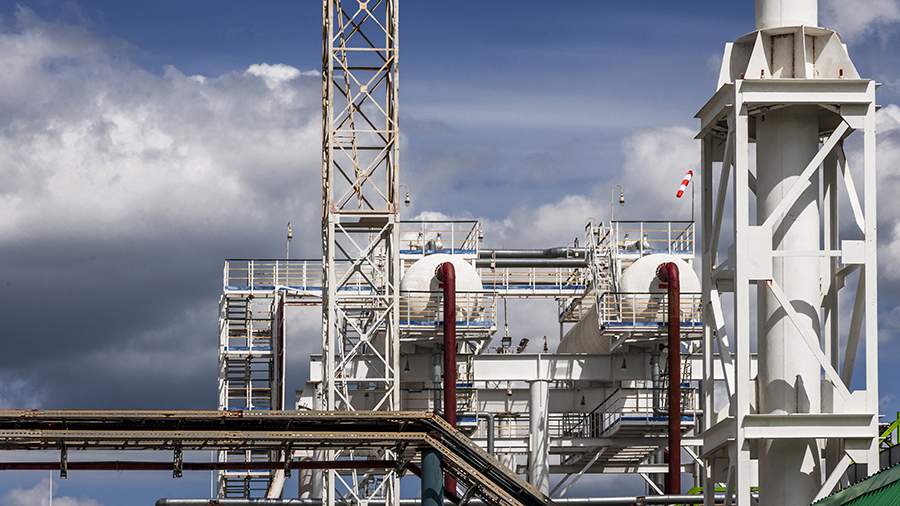 Gazprom selling Russia’s largest petrochemical complex amid massive debts Gazprom selling Russia’s largest petrochemical complex amid massive debts