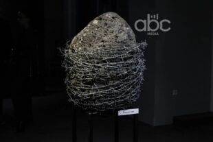 Հադրութի ջրի ու Աղավնոյի քարի պայքարը․ արվեստագետի պատգամը նոր սերնդին՝ ֆոտոշարքով