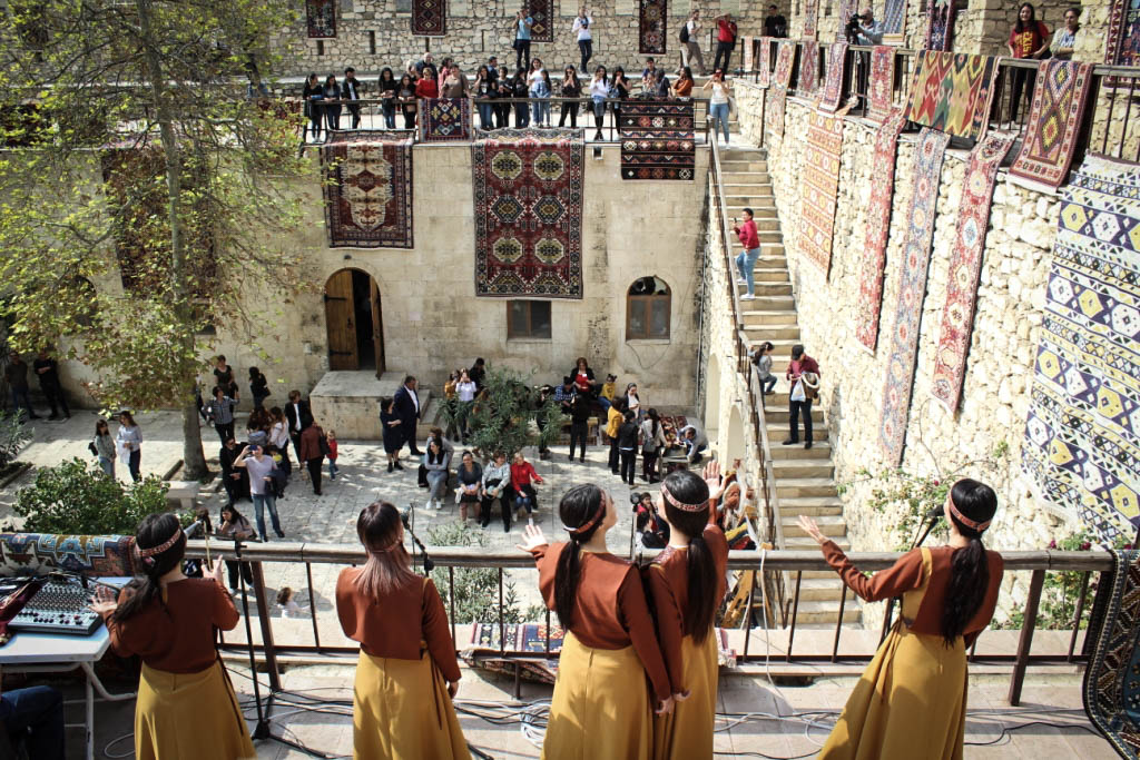 Замглавы МИД: ЮНЕСКО привержена мониторингу реализации идентичности и культурных прав перемещенных лиц Замглавы МИД: ЮНЕСКО привержена мониторингу реализации идентичности и культурных прав перемещенных лиц