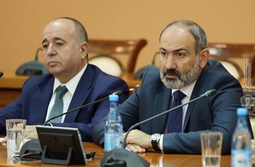 Եթե ալտերնատիվ եկեղեցի է սարքում, եկեք մենք էլ սարքենք ալտերնատիվ կառավարություն․ Արշակ Կարապետյան