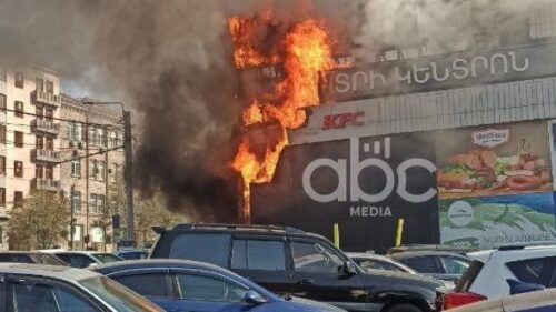 Հրդեհ Կոմիտասի պողոտայի սննդի կետերից մեկում