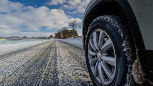 МВД РА: С 15 ноября вводится обязательное использование зимних шин