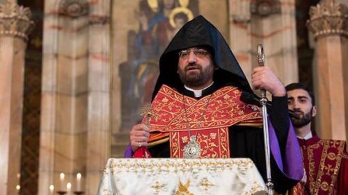 Отец Есаи: Новость о требовании низложения архиепископа Аршака ложна, но создана комиссия