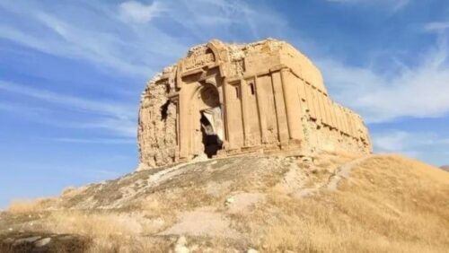 Վանի հայկական մշակութային արժեքները մեկը մյուսի հետևից ոչնչանում են․ տուրիզմի թուրք մասնագետ