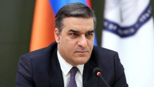 Пашинян пришёл к власти в результате ошибок бывших президентов: пресс-конференция Татояна по пунктам