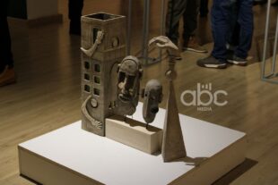 «Искусство как внутренний полет человека»: выставка в Союзе художников в фоторепортаже