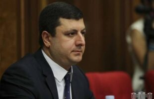 Власти преследуют тех, кто выступает против незаконных действий режима: депутат